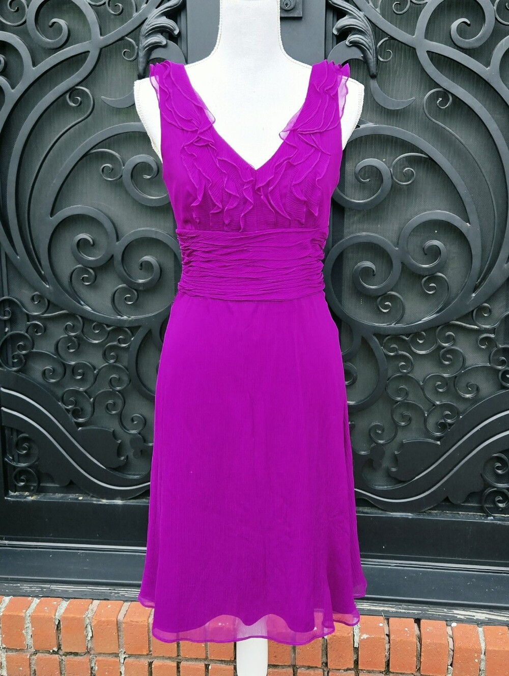 Tahari ASL 100% Silk Sleeveless Magenta Plum V-Neck Ruffle Midi Dress Nwt